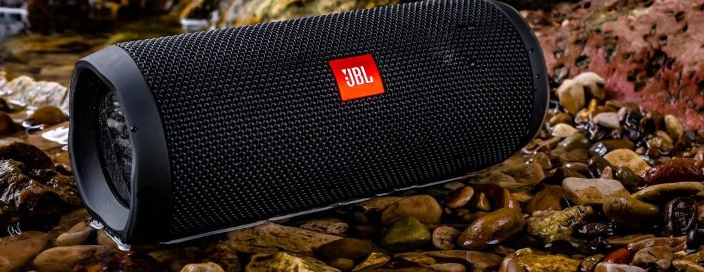 JBL Xtreme vs Charge 3